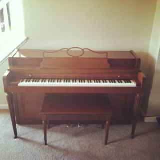 Howard by Baldwin Upright Spinet Piano
