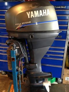 2001 Yamaha 25 HP 4 Stroke Outboard Motor WATER READY Boat Engine 30
