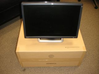 HP Dreamcolor LP2480ZX Flat Panel Monitor w Cables Nice Product GV546A