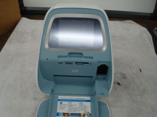HP Q8546A Photosmart A826 Photo Print Station
