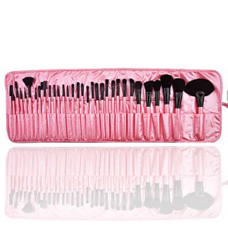 USD $ 32.99   Finding Color Makeup Brush Set (32 Pcs),