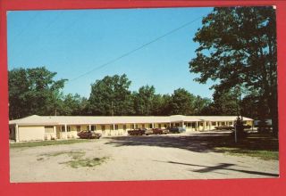 Indian River MI Michigan Star Gate Motel on US 27 Old Cars Postcard