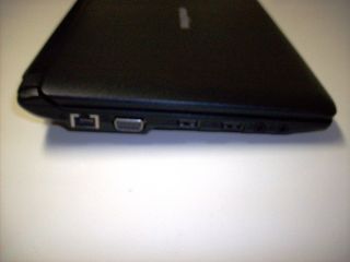Acer eMachines Netbook Intel Atom N450 1 67GHz 10 1LCD 160GB HDD 2GB