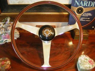 Jaguar E Type XKE 61   75 42 cm 16.5 Nardi Wood Steering Wheel New