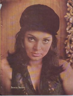 Sonia Sahni Farida Jalal Double Side Poster Page from Old Magazine
