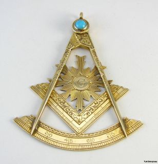 Past Master 12K Yellow Gold Masonic Turquoise Jewel