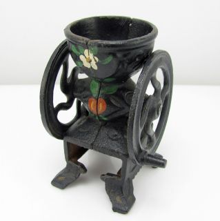  Painted Floral Heart Cast Iron Pepper Grinder Two Wheel G w BX