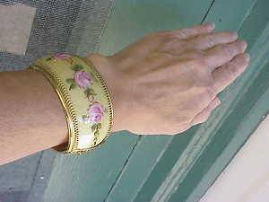 Vintage Signed Whiting Davis Wide Enamel Pink Roses Hinged Cuff Bracelet WOW  