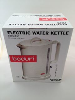 Bodum Ibis Cordless Electric Hot Water Kettle Color White NIB