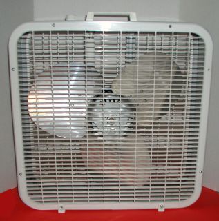 Lakewood P 25 Electric 3 Speed 20 inch Box Fan with Box in Nice