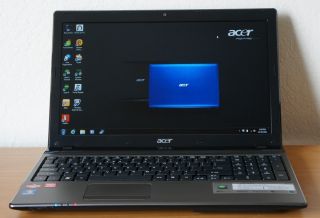 Acer AS5560 Sb653 Notebook AMD Quad Core A6 3400M 6GB DDR3 500GB HDD