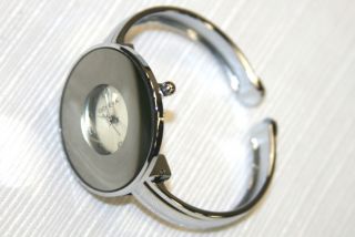 Geneva Classy Large Faced Silver Wristwatch New Watch