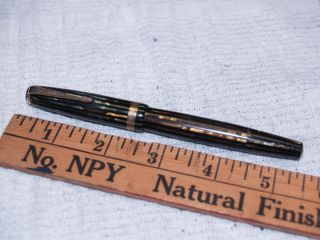 Parker 1945 Brown Green Black Lined Duofold Fountain Pen 917