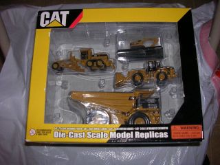 Norscot Cat 4 Die Cast Scale Model Replicas