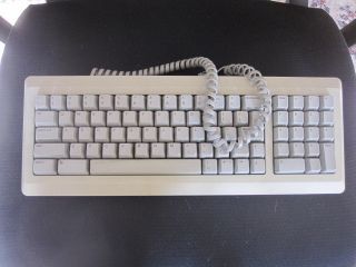 Macintosh Plus Keyboard M0110A