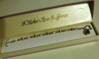 Brand New Mothers Love Charm Bracelet with Gift Box Holiday Gift for
