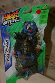 MAX STEEL CAMOUFLAGE ATTACK PACK ACCESSORIES FOR ACTION FIGURE MATTEL