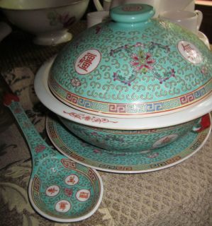 VINTAGE CHINESE SOUP TUREEN/SERVER   COMPLETE SET with SPOON, COVER