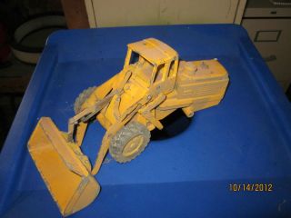 1970s 1 16 Scale IH Payloader Fixer Upper