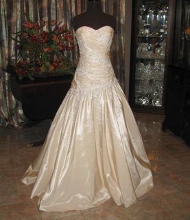 MAGGIE SOTTERO AND MIDGLEY Bridal Gown Wedding Dress Size 10 Lt Gold