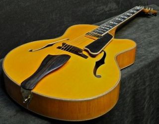 EASTMAN 910CE Honey BLONDE ARCHTOP Jazz Guitar