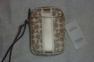 COACH CHELSEY MULTI PURPOSE POUCH GOLD F60801 NEW