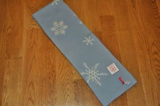 HANNA ANDERSSON Womens Lambswool Scarf Light blue w/ snowflakes