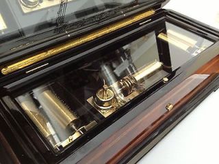 Reuge 50 Note & 5 Songs Interchangeabl e Cylinder Grand Music Box
