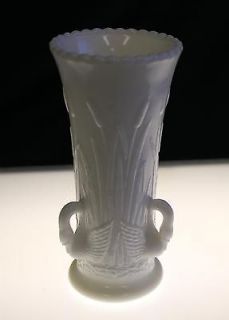 Vintage Westmoreland Milk Glass Swans & Cattails 6 1/2 inch Vase