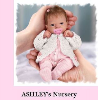 Wide Awake Tiny Miracle Emmy Lifelike Reborn Newborn 10 Inch Baby