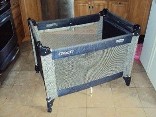 GRACO PACK & PLAY NAVY BLUE PLAYPEN BABY INFANT LOCAL PICK UP ONLY RED