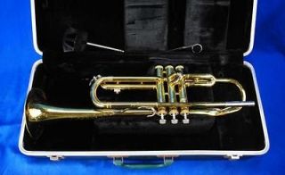 Vintage Vincent Bach Bundy H & A Selmer Inc Trumpet With Case
