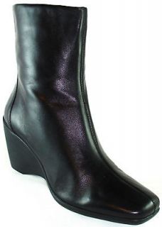 Bandolino Mikayla Black Leather Ankle Wedge High Heels Boots 8.5 Women