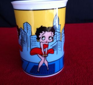 Betty Boop Danbury Mint Cool Breeze Betty Collector Mug