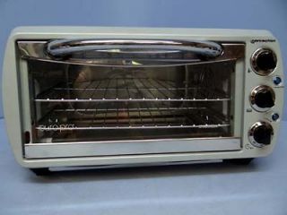 Euro Pro Counertop Convection Toaster Oven TO161 Warm Broil Bake Grill
