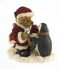 2012 Boyds Bear Old St. FrostNick with WaddlesChristmas Treat 1E