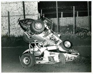 ~USAC/CRA Sprint Car, dirt track racing crash, Tony Simon/Bruto, 8x10