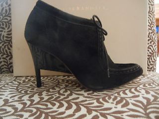 425 Loeffler Randall Bree Wallaby Ankle Bootie, Black   Size 6