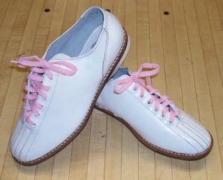 High Skore White/Pink Bowling Shoes   Lace to Toe Traditional   FREE