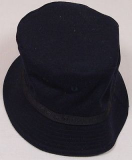 HAT $295 NAVY WOOL LOGO BANDED QUILTED INTERIOR BUCKET HAT MED NEW