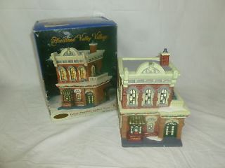 HEARTLAND VALLEY VILLAGE LIMITED EDITION DELUXE PORCELAIN LIGHTED