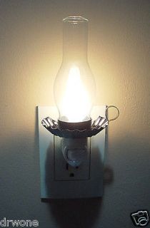 Retro Style Night Light ***BRAND NEW*** 50% To The AMERICAN Cancer