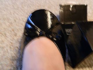NIB Soleil Ballerina foldable flats. Shiny Black With pouch. Size Med