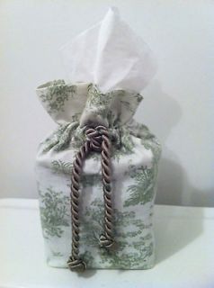 & White Toile French Country Cloth Fabric Tissue Kleenex Box Cover