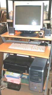 Packard HP Pavilion a740 Desktop Computer With Monitor + Keyboard