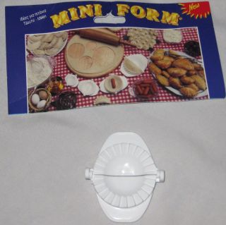 White 2 1/2 Fill & Fold Cookie Cutter Pasta Dough Press Art Mold