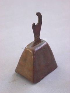 COW SCHOOL BELL PRIMITIVE VINTAGE 3 3/4 TALL CHRISTMAS COUNTRY FOLK
