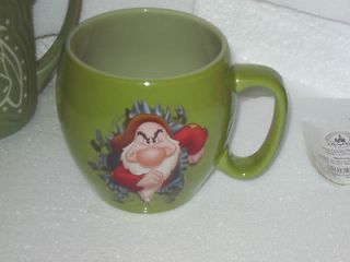 Disney Grumpy green ceramic theme park coffee & tea mug Brand NEW 