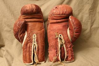 Vintage Leather Everlast Mfg. Co Leather Boxing Gloves As Found
