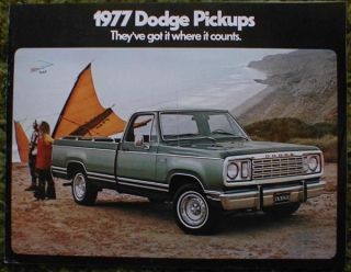 1977 Dodge Pickup Brochure Power Wagon 4X4 77